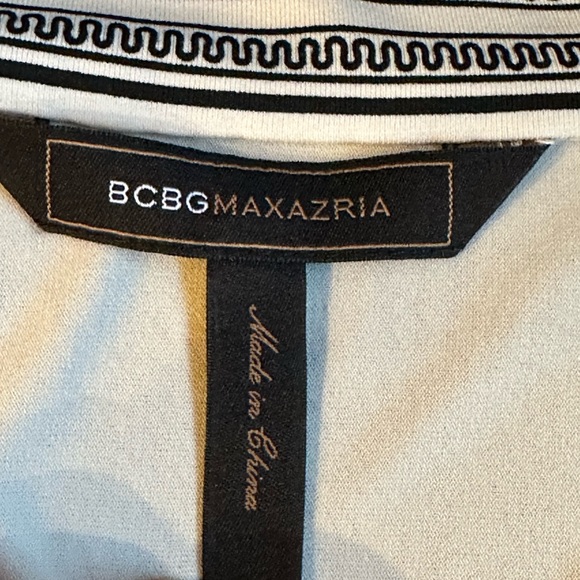 BCBG MaxAzria Jersey Kent RapFront Top SZ XS Cream Color W Black Floral … - Picture 7 of 11